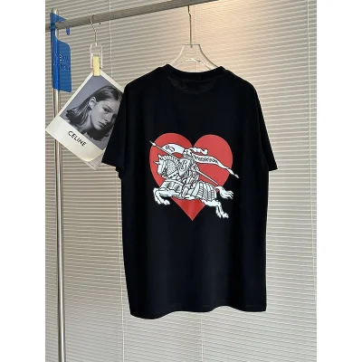 Футболка Burberry With Red Heart On The Back "Black" фото № 6