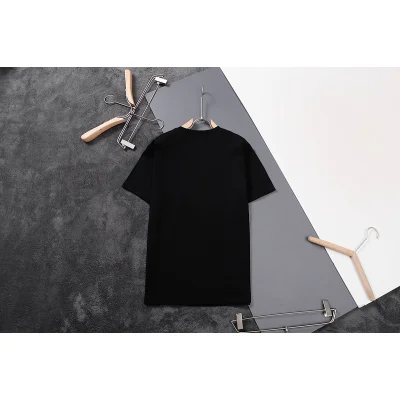 Футболка Burberry Heart Emblem "Black" фото № 4 Футболка Burberry Heart Emblem "Black" фото № 4