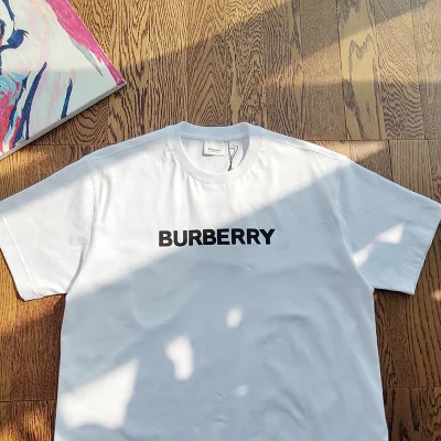 Футболка Burberry Base With Logo "White" фото № 3