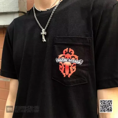 Футболка Chrome Hearts Large Coat Of Arms On The Back "Black" фото № 3 Футболка Chrome Hearts Large Coat Of Arms On The Back "Black" фото № 3