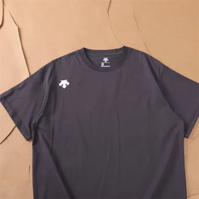 Футболка Descente Small Logo "Brown" фото № 2