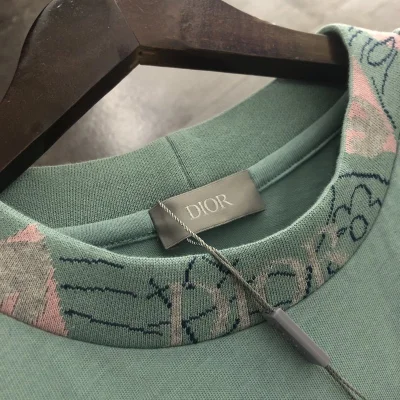 Футболка Dior With Designer Patch And Pocket "Mint" фото № 2 Футболка Dior With Designer Patch And Pocket "Mint" фото № 2