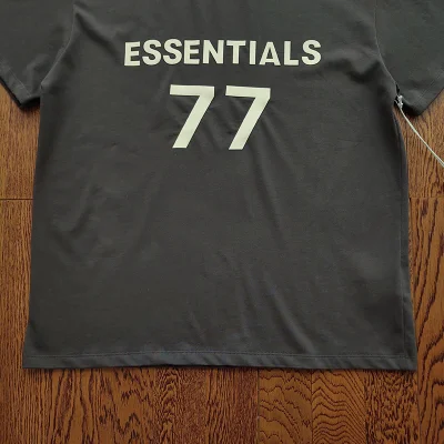 Футболка Fear Of God Logo And Number 77 "Black" фото № 6 Футболка Fear Of God Logo And Number 77 "Black" фото № 6