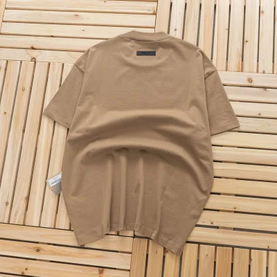 Футболка Fear Of God With White Text Brand Logo "Brown" фото № 5 Футболка Fear Of God With White Text Brand Logo "Brown" фото № 5