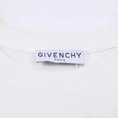 Футболка Givenchy With A Cracked Logo "White" фото № 4 Футболка Givenchy With A Cracked Logo "White" фото № 4