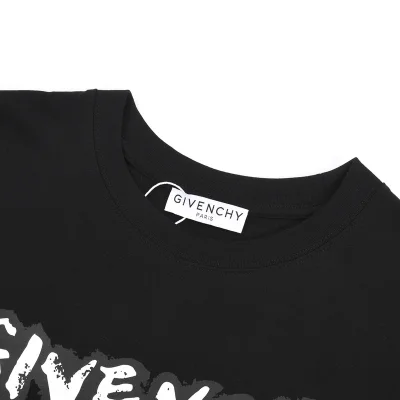 Футболка Givenchy With Decorative Logo "Black" фото № 2