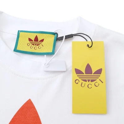 Футболка Gucci X Adidas With Graphic Logo "White" фото № 5