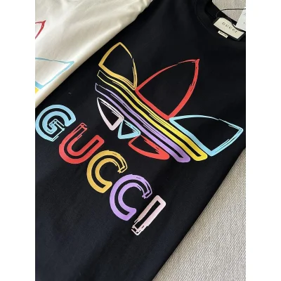 Футболка Gucci X Adidas With Motley Logo "Black" фото № 2