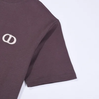 Футболка Gucci Embroidery Brand Logo "Purple" фото № 3 Футболка Gucci Embroidery Brand Logo "Purple" фото № 3