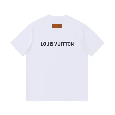 Футболка Louis Vuitton LV on the chest "White" фото № 2