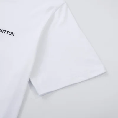 Футболка Louis Vuitton LV on the chest "White" фото № 4