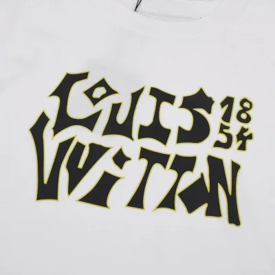 Футболка Louis Vuitton With An Unusual Shape Of Letters "White" фото № 6