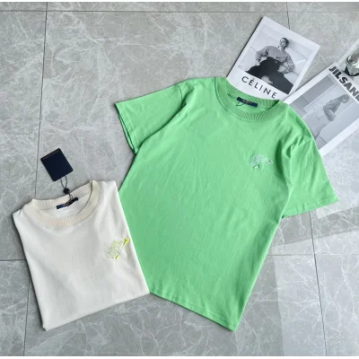 Футболка Louis Vuitton Solid Color With A Hole "Green" фото № 7