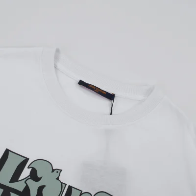 Футболка Louis Vuitton 3D Logo Drawing "White" фото № 5 Футболка Louis Vuitton 3D Logo Drawing "White" фото № 5