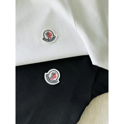 Футболка Moncler With Small Emblem "Black" фото № 2