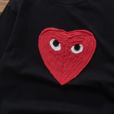 Футболка Play Heart Symbol Front "Black" фото № 2