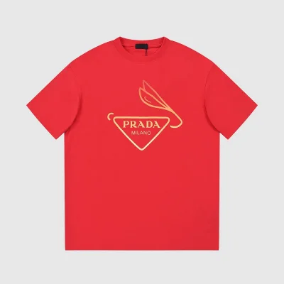 Футболка Prada With An Animalistic Logo "Red" фото № 2