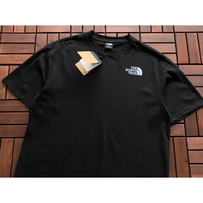 Футболка The North Face Plain With Small Front Logo "Black" фото № 4