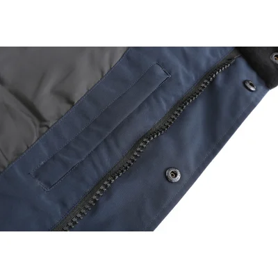 Жилетка Canada Goose Arctic Program "Black" фото № 2 Жилетка Canada Goose Arctic Program "Black" фото № 2