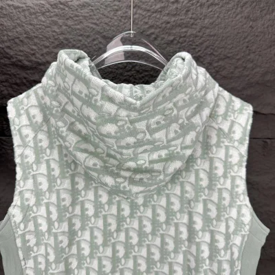 Жилетка Christian Dior A Lot Of Blue Logos Dior "Blue" фото № 6 Жилетка Christian Dior A Lot Of Blue Logos Dior "Blue" фото № 6