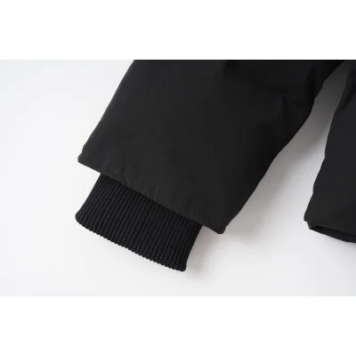 Зимняя куртка Canada Goose Woolford Jacket "Black" фото № 5