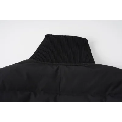 Зимняя куртка Canada Goose Woolford Jacket "Black" фото № 6