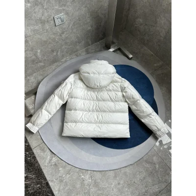 Пуховик Moncler Puffer Jacket "White" фото № 6
