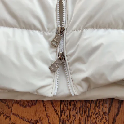 Пуховик Moncler Warm "White" фото № 9 Пуховик Moncler Warm "White" фото № 9