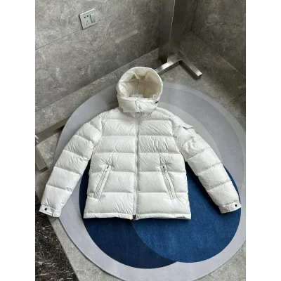 Пуховик Moncler Maya Puffer "White" фото № 2