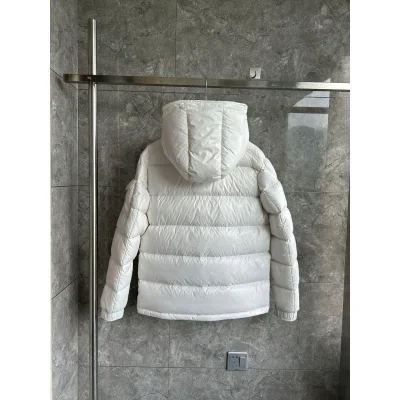 Пуховик Moncler Maya Puffer "White" фото № 7