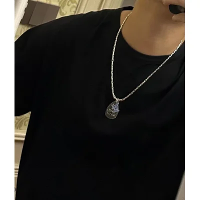 Подвеска Louis Vuitton Symbol Decoration - Couple And Logo "Silver" фото № 6