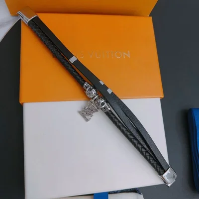 Браслет Louis Vuitton Logo Decorated By Lines "Black" фото № 9