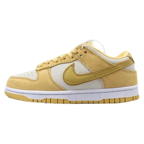 Nike SB Dunk Low "Gold Suede"