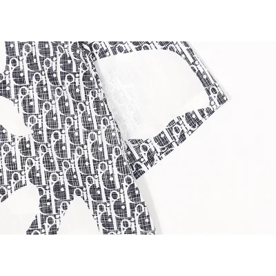 Рубашка Burberry Geometry and Abstract Pattern "White" фото № 5 Рубашка Burberry Geometry and Abstract Pattern "White" фото № 5