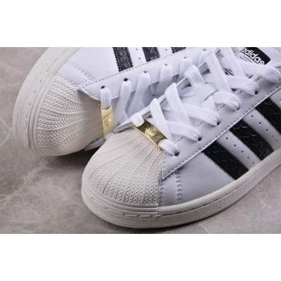 Adidas Superstar "White Black/Trefoil Stripes" фото № 3 Adidas Superstar "White Black/Trefoil Stripes" фото № 3