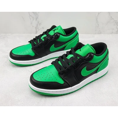 Air Jordan 1 Low "Lucky Green" фото № 5 Air Jordan 1 Low "Lucky Green" фото № 5