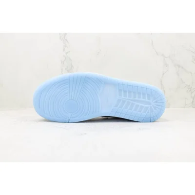 Air Jordan 1 Low SE "Concord" фото № 8 Air Jordan 1 Low SE "Concord" фото № 8