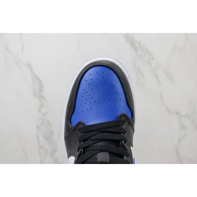 Air Jordan 1 Low "Royal Toe" фото № 4 Air Jordan 1 Low "Royal Toe" фото № 4
