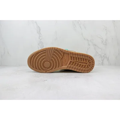 Air Jordan 1 High "Zion Williamson Voodoo" фото № 8 Air Jordan 1 High "Zion Williamson Voodoo" фото № 8