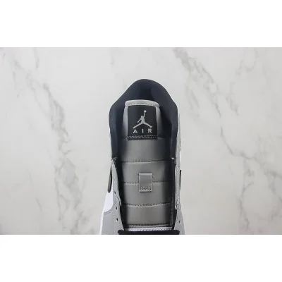 Air Jordan 1 Mid "Light Smoke Grey/Anthracite" фото № 5