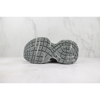 Balenciaga 3XL "White/Grey/Metallic/Old" фото № 8