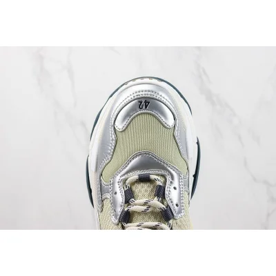 Balenciaga Triple S "Silver Grey/Cream White" фото № 4