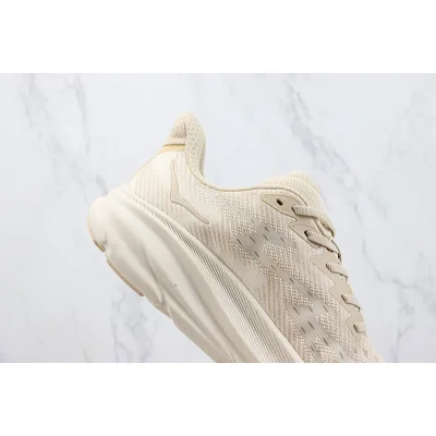 Hoka One One Clifton 9 "Cream White" фото № 3