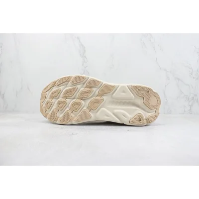 Hoka One One Clifton 9 "Cream White" фото № 8