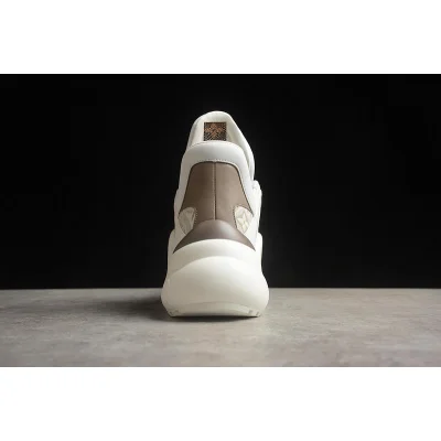 Louis Vuitton Archlight "Ivory Dreams" фото № 8 Louis Vuitton Archlight "Ivory Dreams" фото № 8