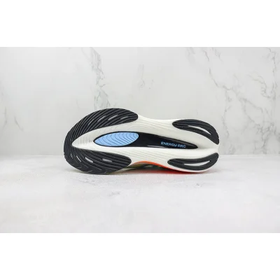 New Balance FuelCell RC Elite V2 "London Marathon" фото № 8