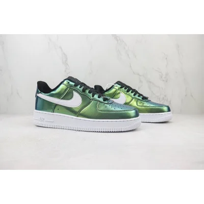 Nike Air Force 1 Low "Iridescent" фото № 7 Nike Air Force 1 Low "Iridescent" фото № 7