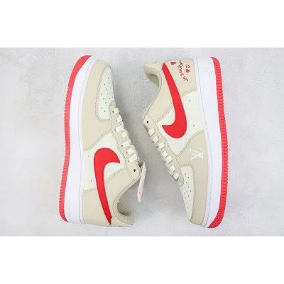 Louis Vuitton x Nike Air Force 1 Low "Beige/Red" фото № 6 Louis Vuitton x Nike Air Force 1 Low "Beige/Red" фото № 6