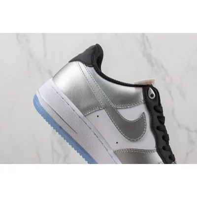 Nike Air Force 1 Low "Chrome" фото № 3