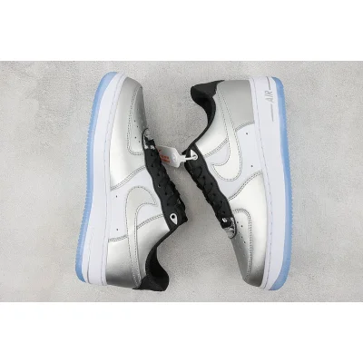 Nike Air Force 1 Low "Chrome" фото № 6